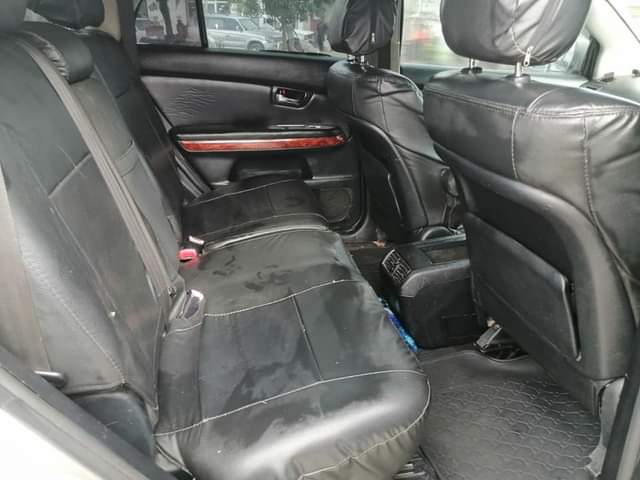 A picture of Toyota harrier