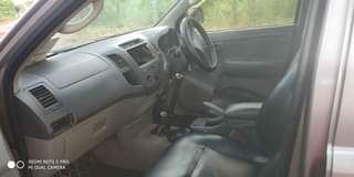 used toyota hilux