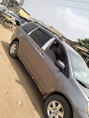 A picture of Toyota Sienna