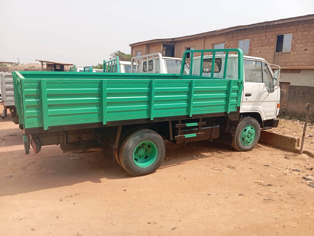 A picture of Toyota Dyna 200