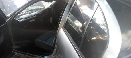 A picture of Kimfaacho mtu chake Nissan Premera inauzwa Tsh 1 500 000