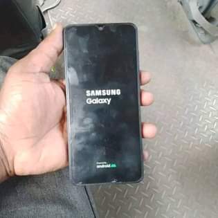 A picture of CM YA MKOPO SAMSUNG A05 GB 64 RAM 4 GB