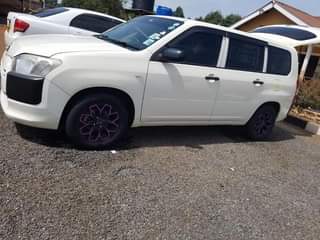A picture of Toyota probox