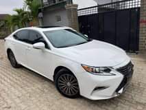 A picture of 2020 LEXUS ES 350 Full option
