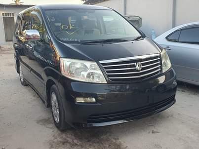 A picture of TOYOTA ALPHARED