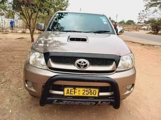 used toyota hilux