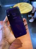 A picture of infini hot 8 lite