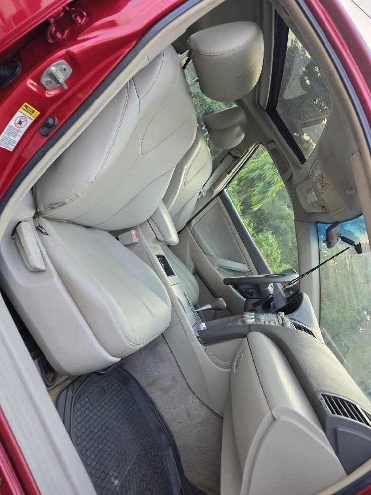A picture of Neatly Used 2008 Toyota Camry