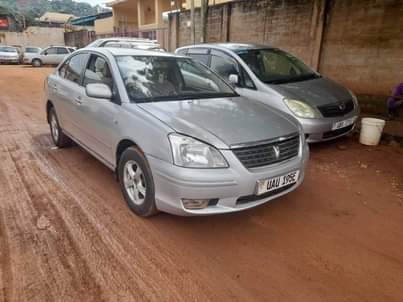 A picture of 2002 Toyota Premio x