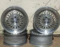A picture of 5 100 17 R3500