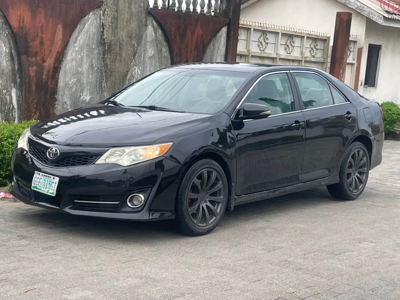 A picture of Toyota Camry 2013 model