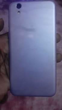 A picture of Aquos Docomo ina Storage 32GB Ram 3GB