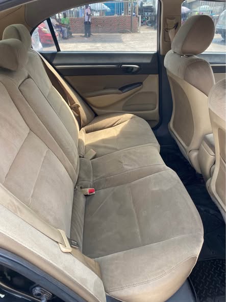 A picture of Honda civic 2009