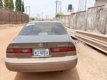 A picture of Toyota Camry pencil light for sale Sound engine and gear