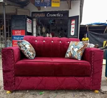 A picture of 0621787691 sofa mpya za kisasa 160000 usafiri bure ndani ya