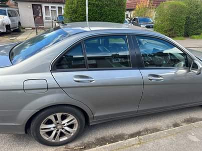A picture of 2012 Mercedes Benz class c200