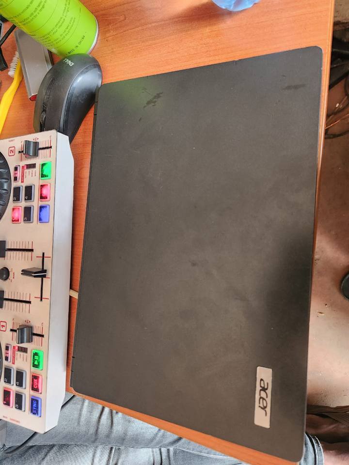 A picture of UK used Acer core i7 10th Gen laptop for 550k