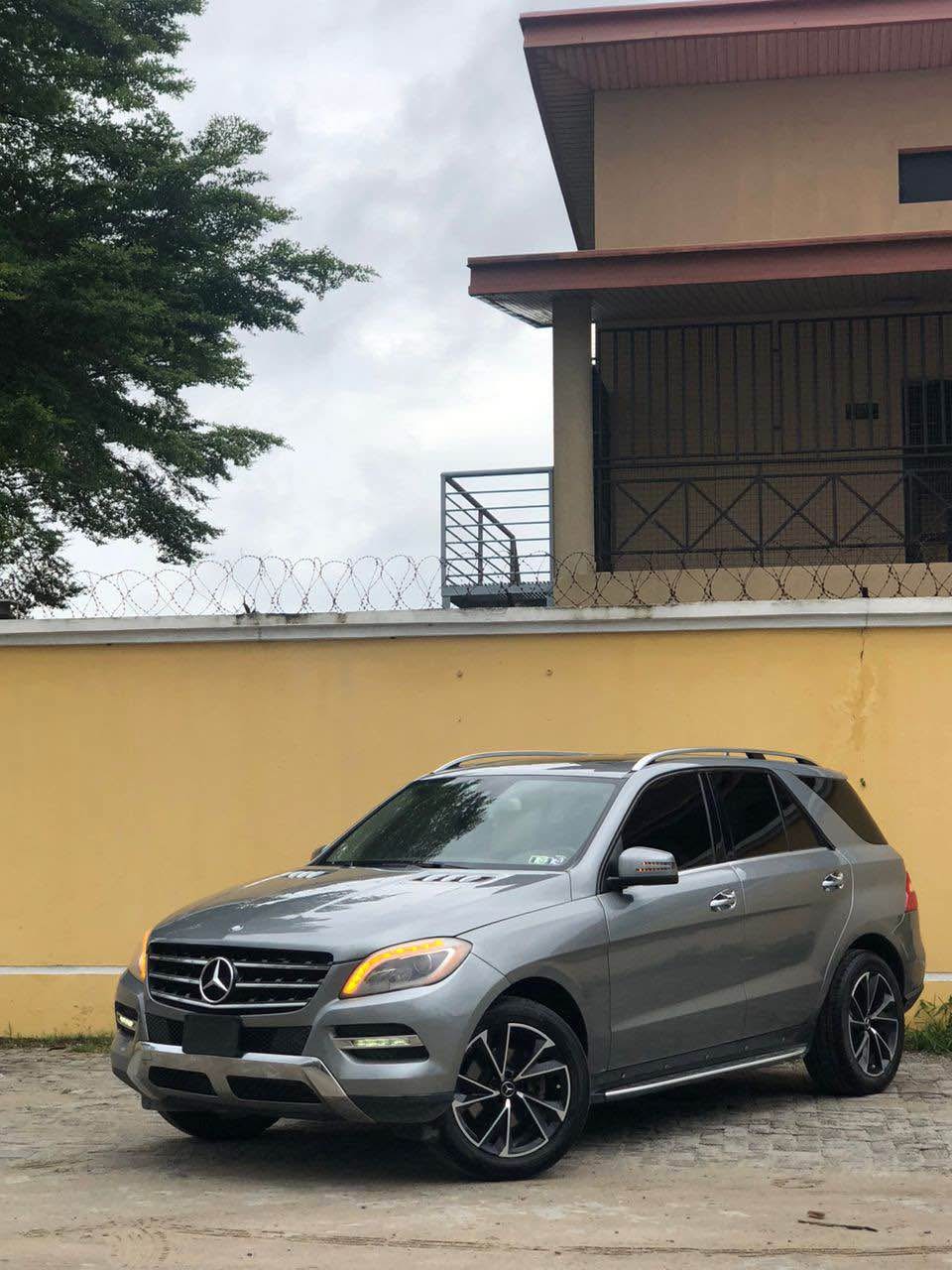 A picture of MERCEDES BENZ ML350 2015 TOKS STANDARD AWOOF DEAL