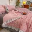 A picture of 6 PieceTufted Duvets