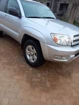 A picture of Toyota 4 runner 2004 model still look like tokunbo leather
