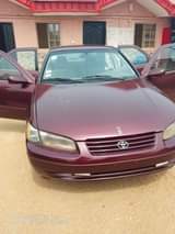 A picture of Toyota Camry tiny light