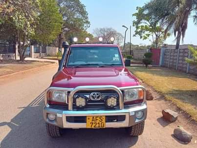 toyota land cruiser