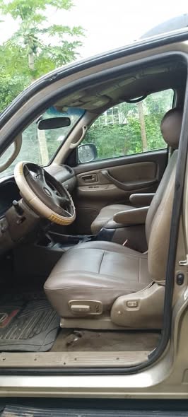 A picture of Toyota Sequoia working perfect 200k settlement