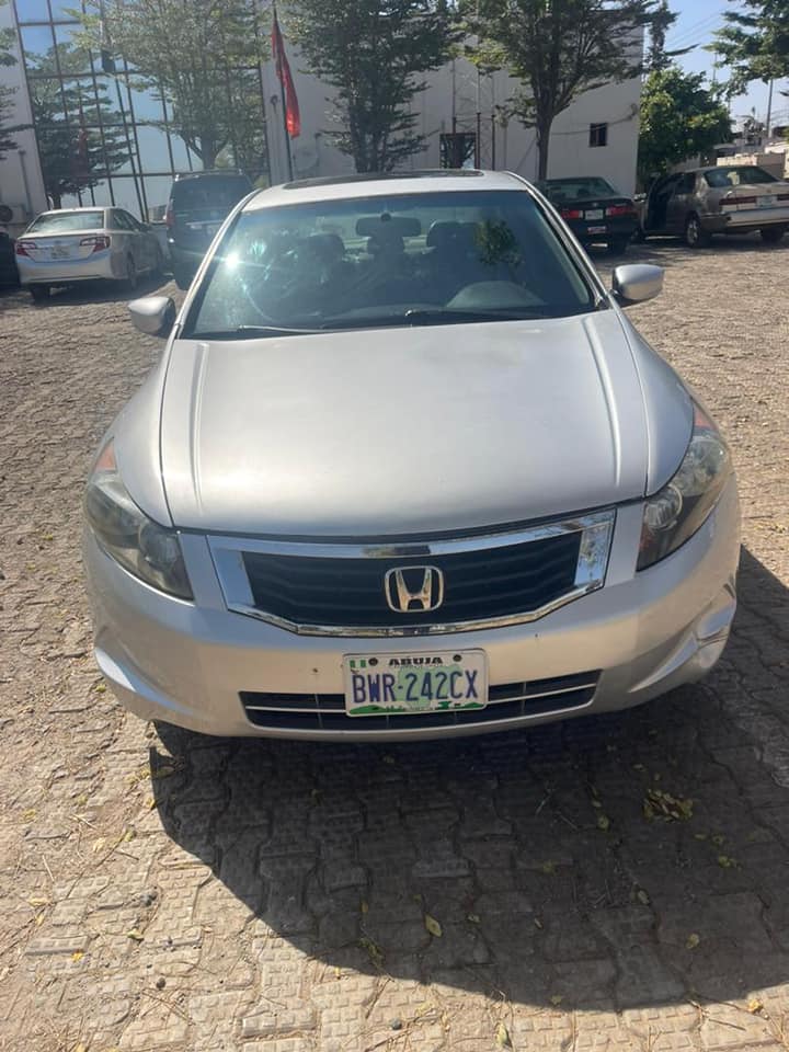 A picture of Honda accord 08