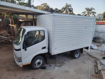 toyota dyna