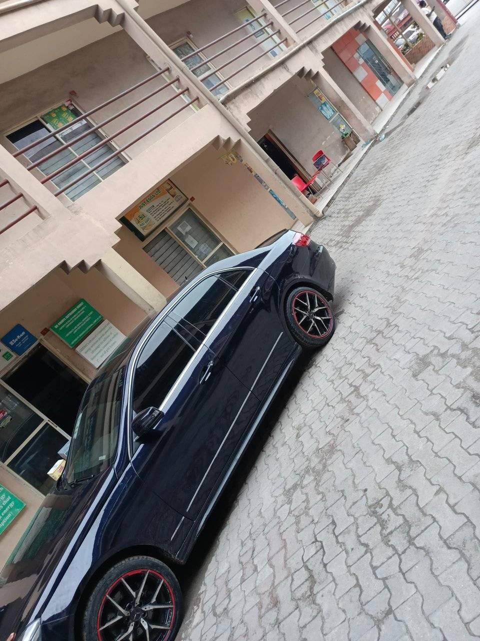 A picture of 2010 Mercedes 2010 Clean