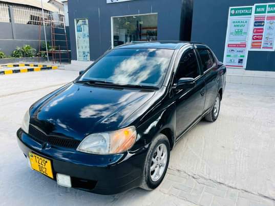 A picture of Toyota Platz