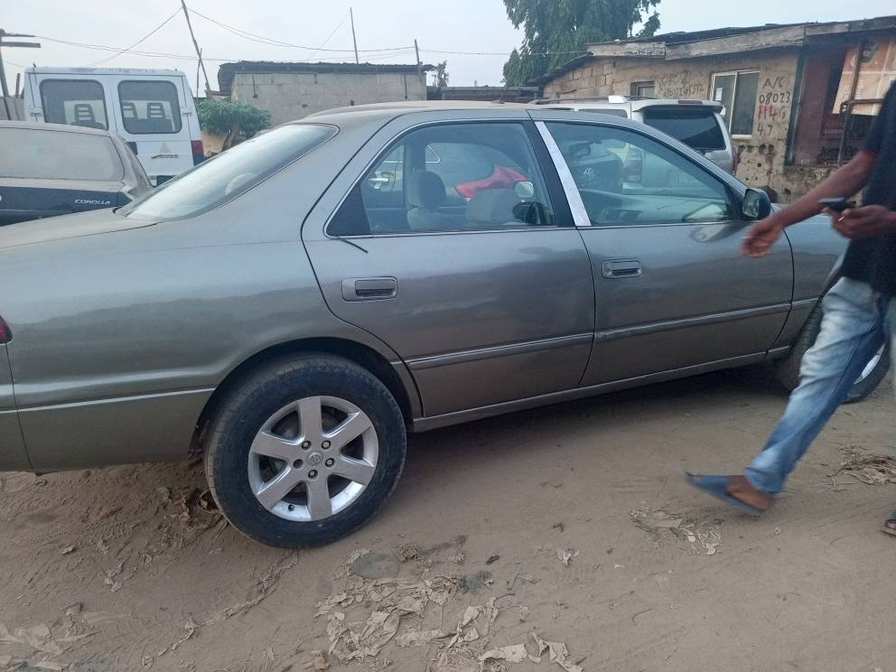 A picture of Camry tinny light pure first body with everything working perfect