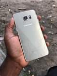 A picture of Samsung s6 plus
