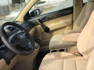 A picture of EXTREMELY CLEAN HONDA CRV 2008 MODEL NOTHING TO FIX 3
