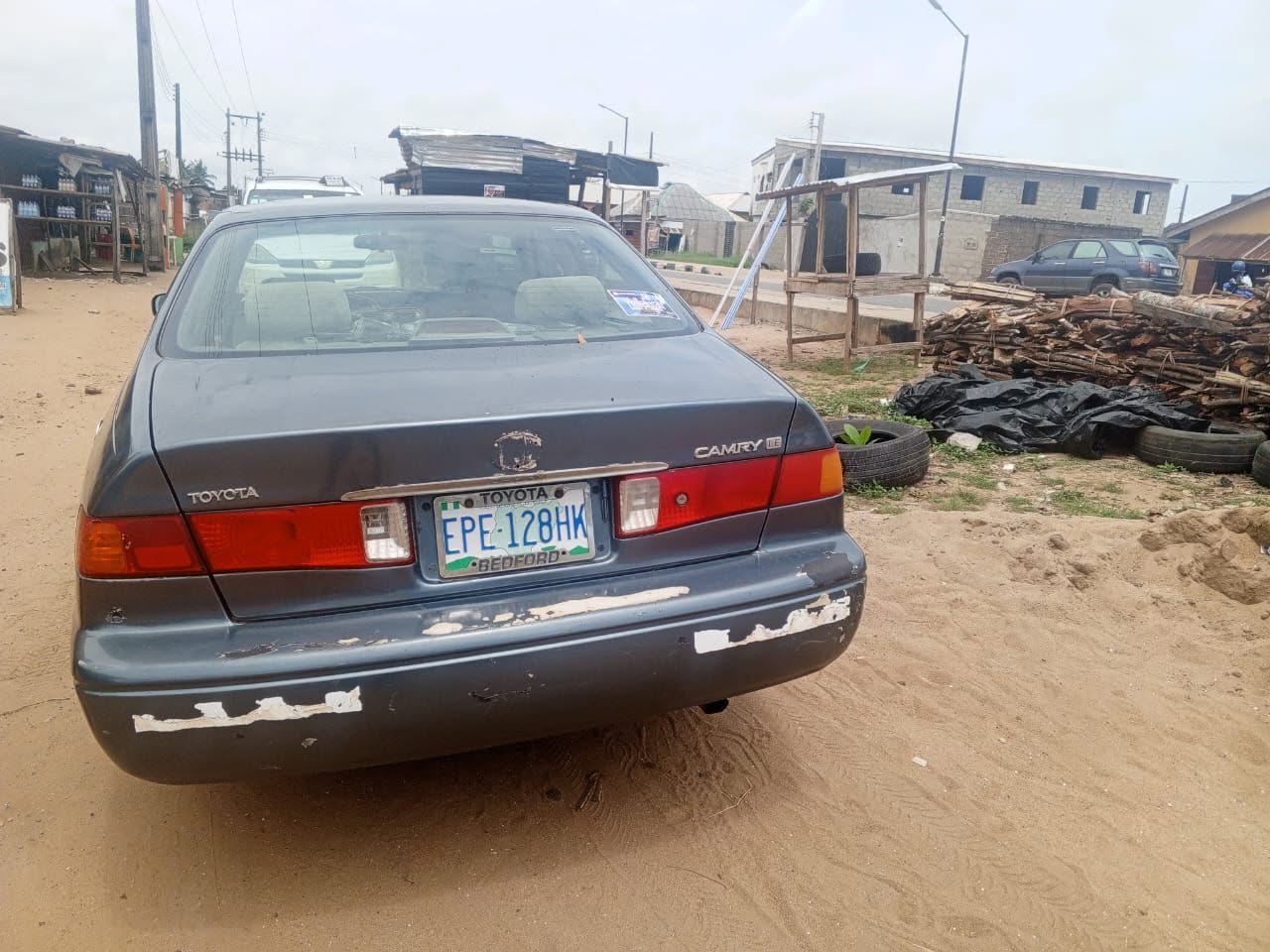 A picture of TOYOTA CAMRY 04