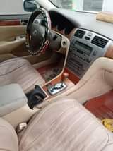 A picture of Lexus es 330 toks