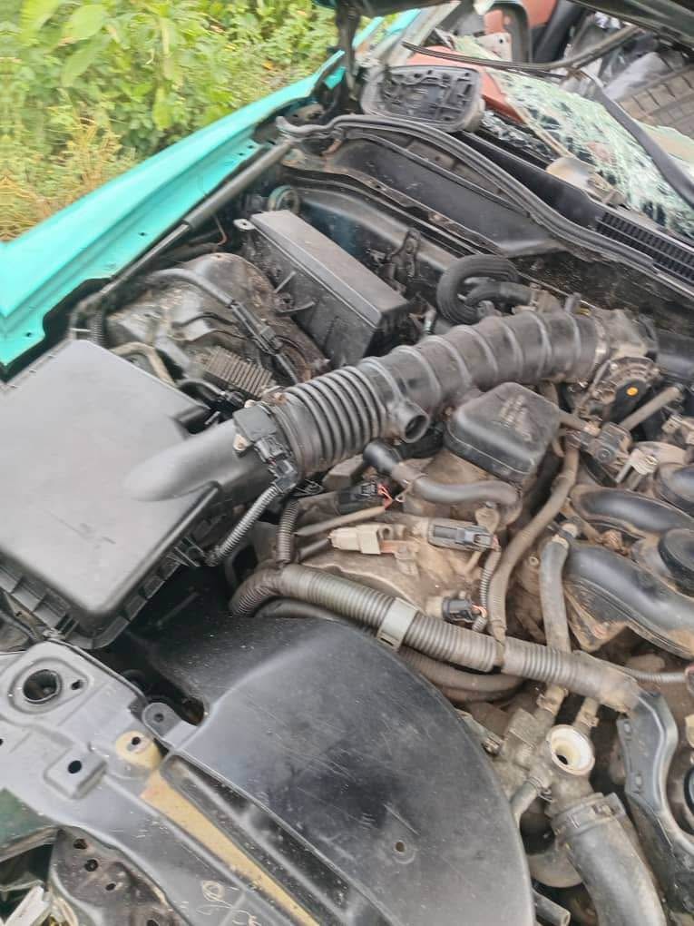 A picture of Accidental IS 250 Nothing happened to the engine and gear