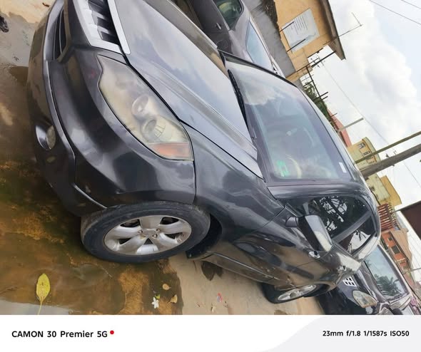 A picture of Acura mdx