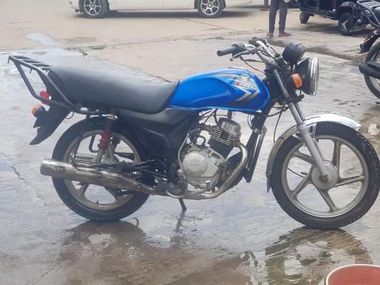 A picture of HAUJUE Express 125