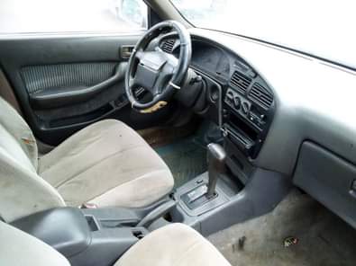 A picture of Belgium grade Toyota Camry orobo Belgium grade Clean in and