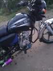 A picture of Boxer cc 150 pikipiki ipo ubungo aina kipengele chochote bei