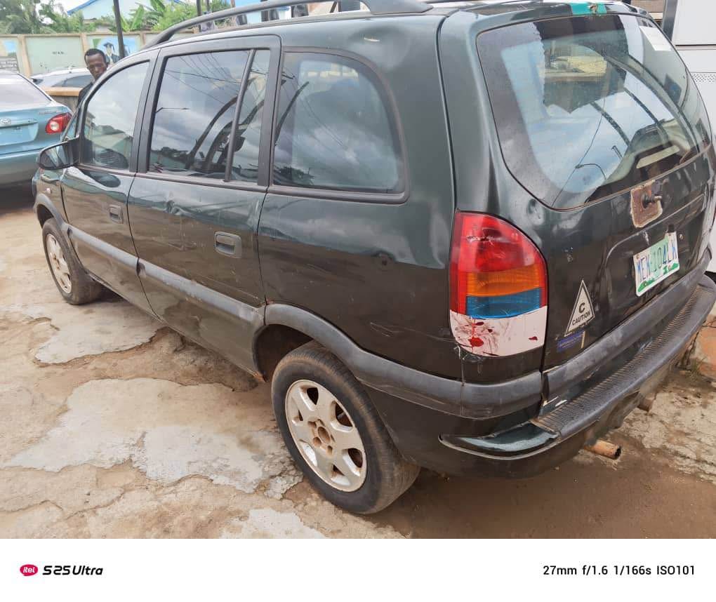 A picture of Opel Zafira