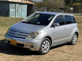 used toyota ist