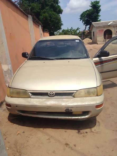 A picture of Toyota Engine Gear perfect AC needs gas 1 8m