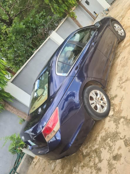 A picture of DISTRESS SELL 2008 HONDA ACOORD