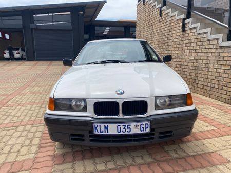bmw 318i