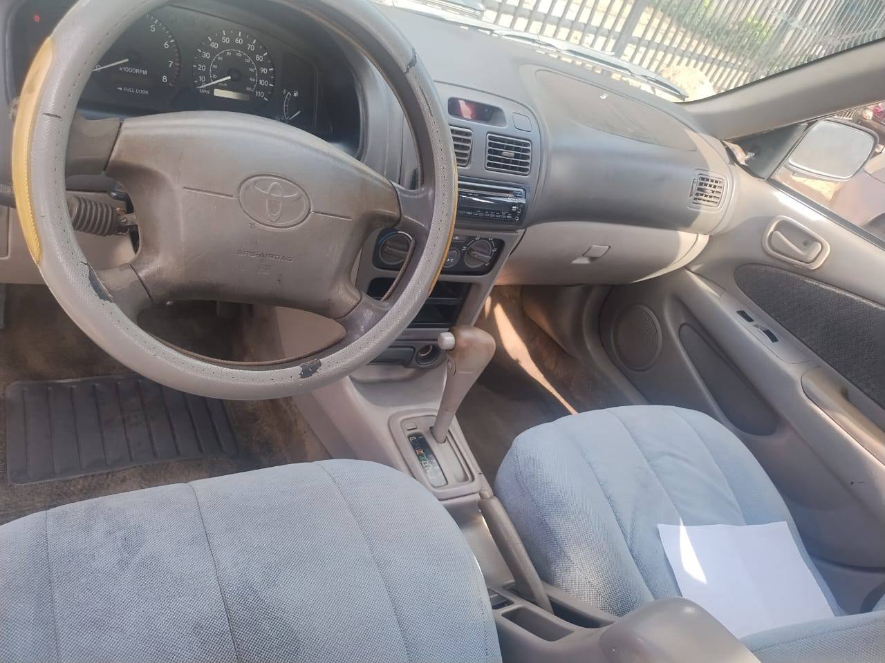 A picture of Toyota corolla 02