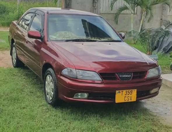 A picture of TOYOTA CARINA TI
