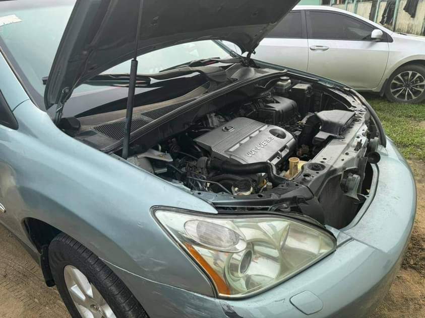 A picture of PRICE SLASHED Very Sound Rx 330 for Sale with tombstart
