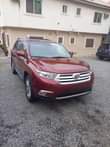 A picture of Tokumbo 2008 upgraded to 2013 Highlander sports Accident free